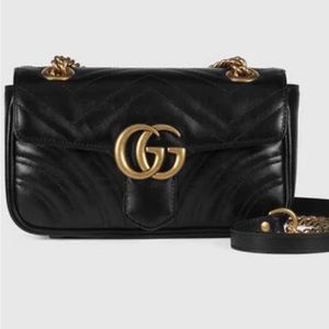 Gucci GG Marmont, small quilted handbag. Used twice. Excellent condition.